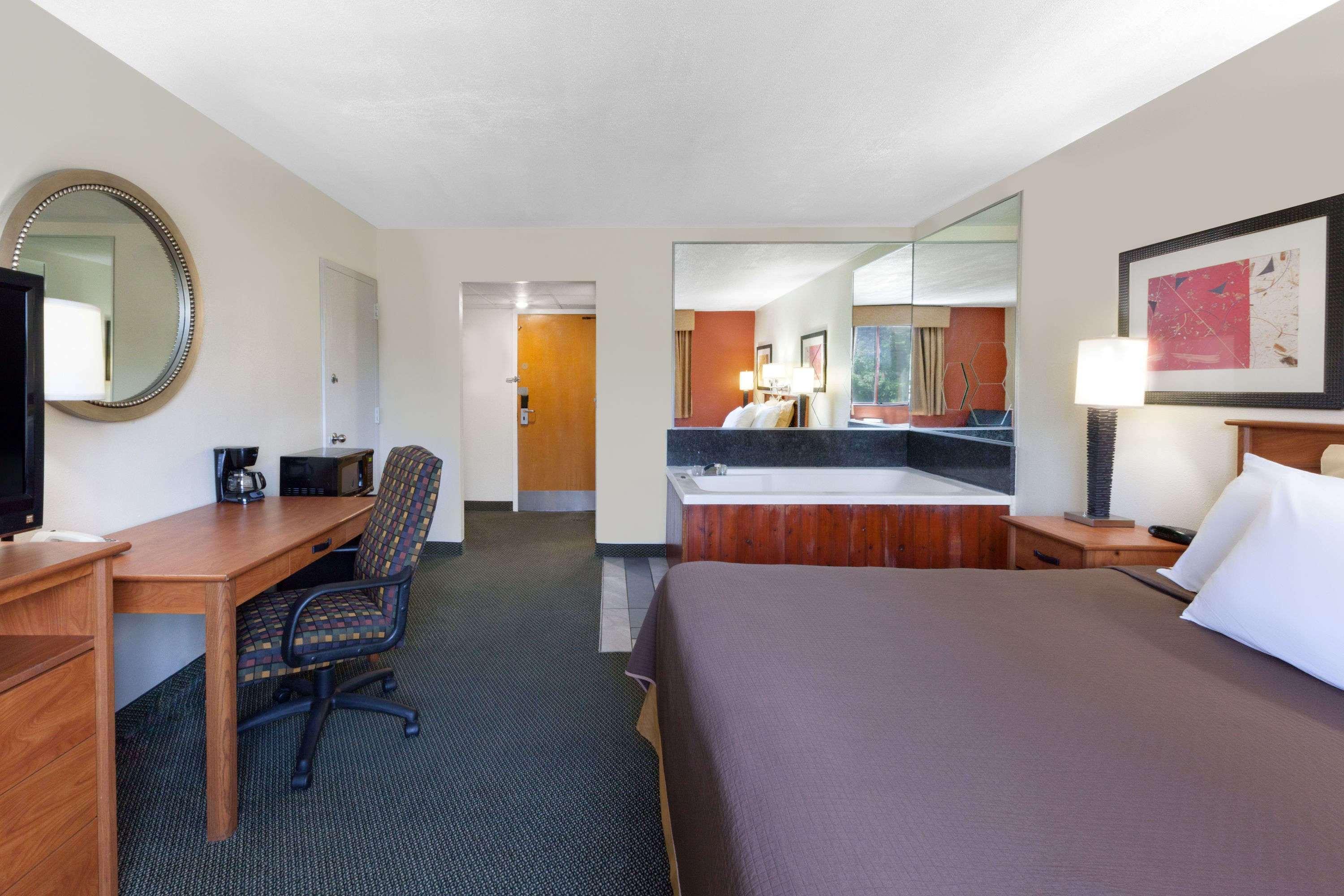 Travelodge By Wyndham Jackson Luaran gambar